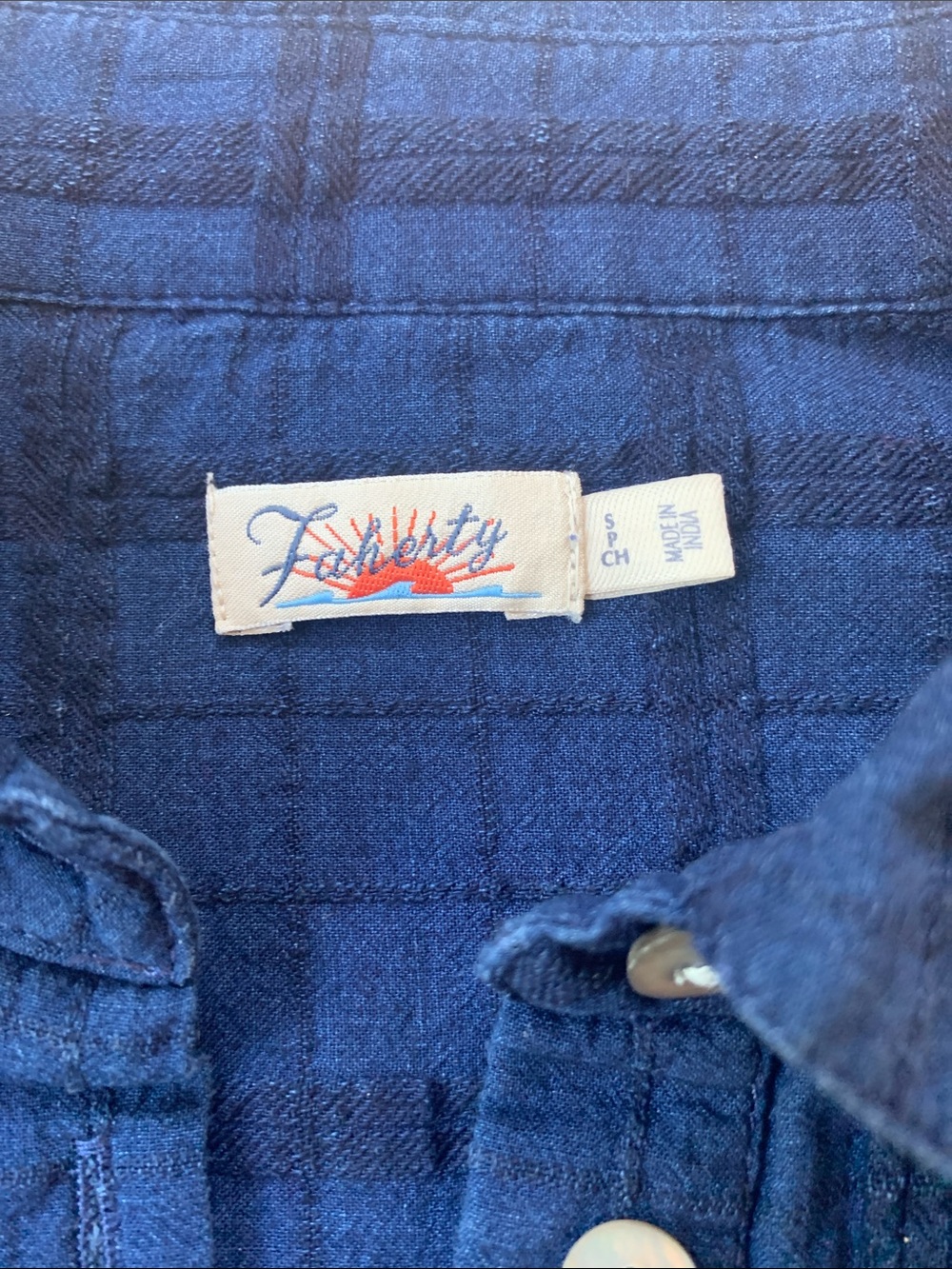 Faherty Olli Organic Cotton Indigo Dyed  Windowpane Henley Shirt Navy Blue Small - Picture 4 of 9